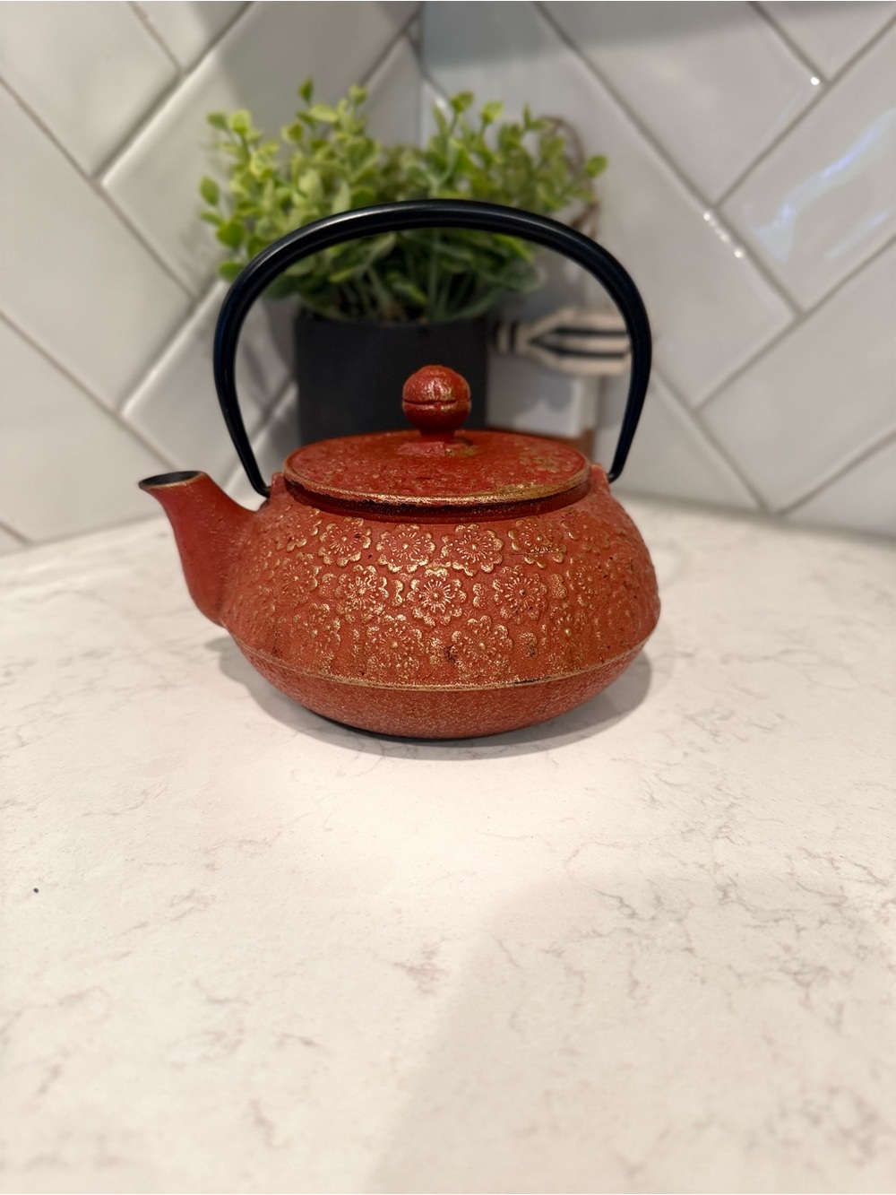 Cast Iron Red Floral Textured Teapot with Black Handle